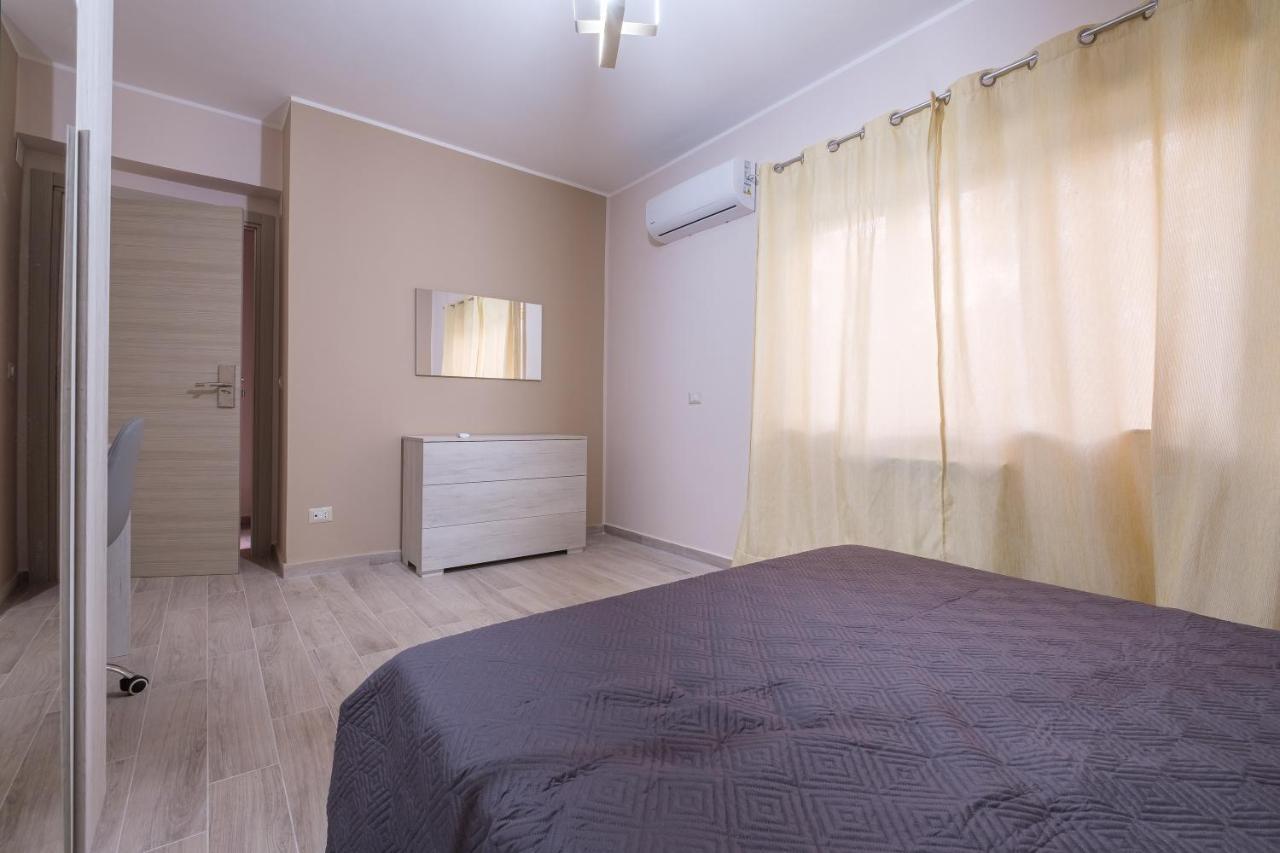 Damilhouse 4 Appartement Messina Buitenkant foto
