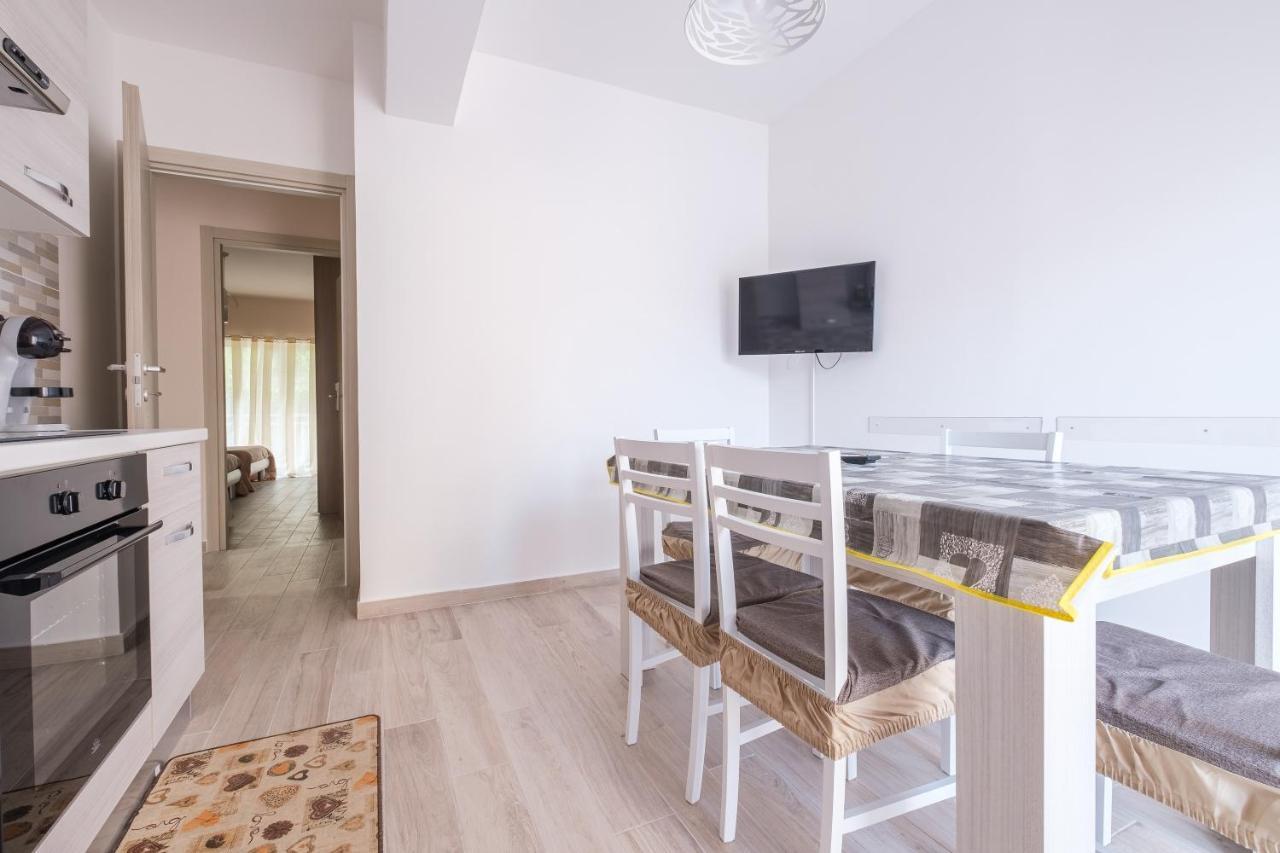 Damilhouse 4 Appartement Messina Buitenkant foto