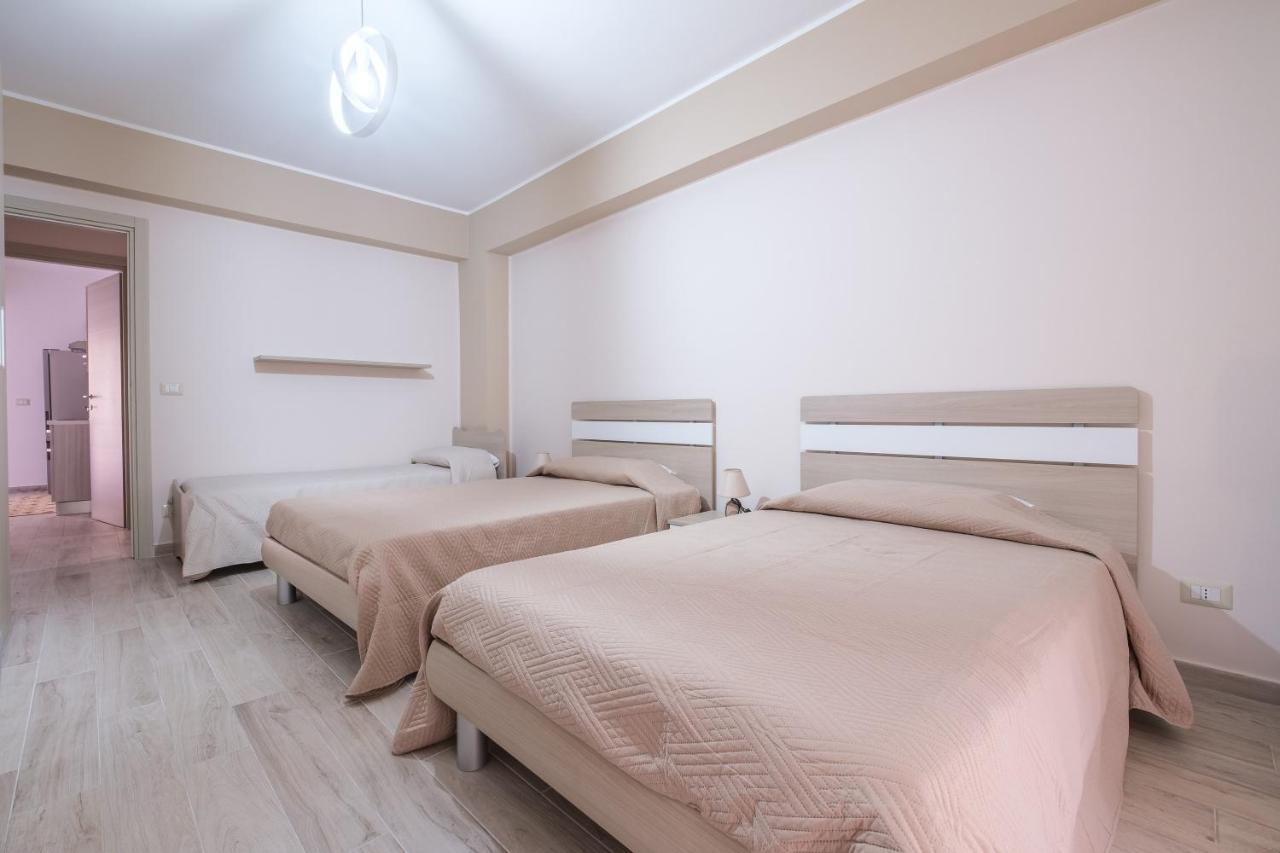 Damilhouse 4 Appartement Messina Buitenkant foto